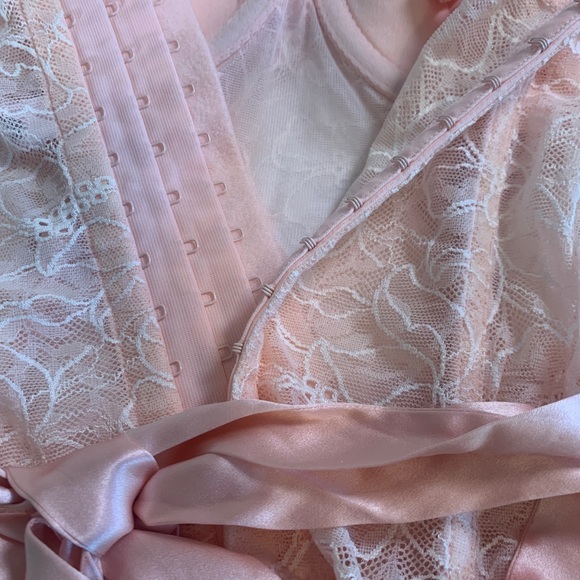 SOLD SOLD - Picture 5 of 7